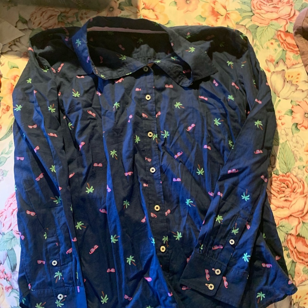 Talbots Women’s Navy Long Sleeves with Tropical Theme Blouse  Size Large